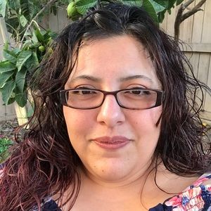 Meet your Posher, Lorena